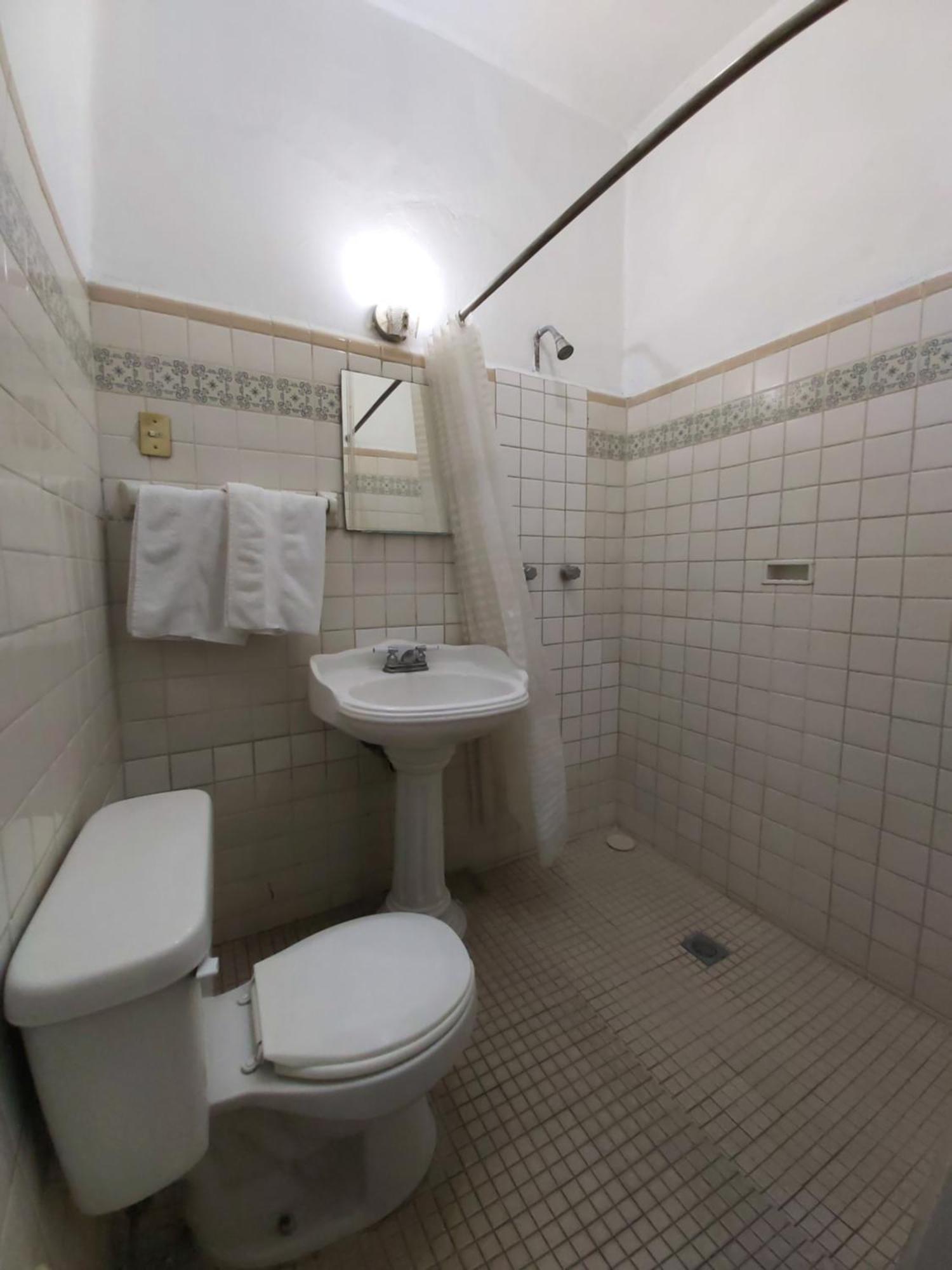 Hotel Imperial Aguascalientes Ruang foto